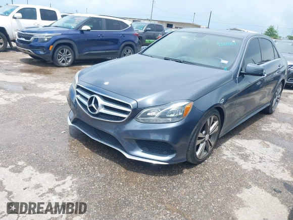 2014 Mercedes-Benz E 350 Sport with VIN WDDHF5KB1EA791644, listed as a IAAI auction lot 42727111 with 182,169 mi miles and . Bid and sale history available at DreamBid. Image 17.