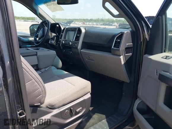 2015 Ford F-150 XL with VIN 1FTEW1CFXFFA37573, listed as a IAAI auction lot 42054120 with 125,822 mi miles. Bid and sale history available at carsss.com. Image 5.