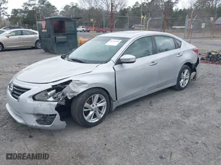 2013 Nissan Altima 2.5 S with VIN 1N4AL3AP6DC280395, listed as a IAAI auction lot 41721090 with 197,545 mi miles. Bid and sale history available at carsss.com. Image 2.
