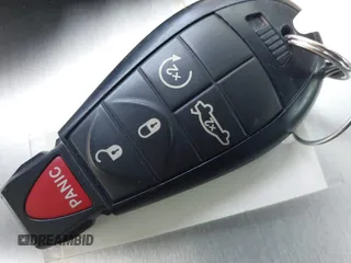 2009 Chrysler 300 C z VIN 2C3LA63T39H612810, wystawiony jako IAAI lot #41827898 z przebiegiem 76 558 mil mil oraz . Historia ofert i sprzedaży dostępna na DreamBid. Obrazek 11.