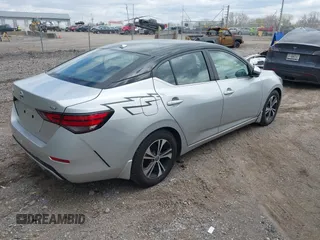 2021 Nissan Sentra SV with VIN 3N1AB8CV0MY208320, listed as a IAAI auction lot 42039115 with 40,728 mi miles and . Bid and sale history available at DreamBid. Image 4.