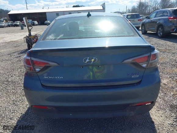 2016 Hyundai Sonata Hybrid Limited with VIN KMHE34L15GA018244, listed as a IAAI auction lot 41649264 with NaN miles. Bid and sale history available at carsss.com. Image 16.