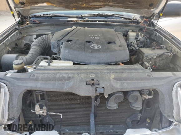 2008 Toyota 4Runner SR5 with VIN JTEZU14R98K006563, listed as a Copart auction lot 62220965 with 381,229 mi miles and Clean title. Bid and sale history available at DreamBid. Image 12.