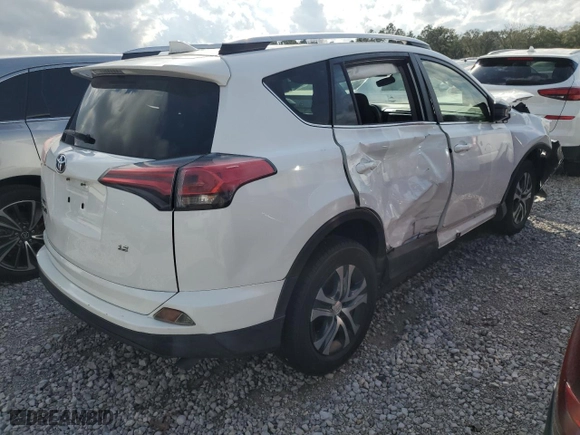 2016 Toyota RAV4 LE with VIN JTMZFREV8GD088636, listed as a Copart auction lot 88306115 with 111,213 mi miles and Salvage Title. Bid and sale history available at carsss.com. Image 3.
