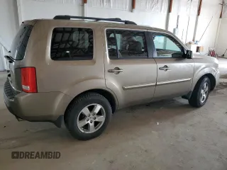 2011 Honda Pilot EX-L with VIN 5FNYF4H55BB010648, listed as a Copart auction lot 51094675 with 213,392 mi miles and Salvage Title. Bid and sale history available at DreamBid. Image 3.