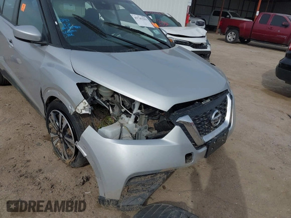 2020 Nissan Kicks SV with VIN 3N1CP5CV1LL506511, listed as a IAAI auction lot 41743393 with 59,869 mi miles. Bid and sale history available at carsss.com. Image 6.