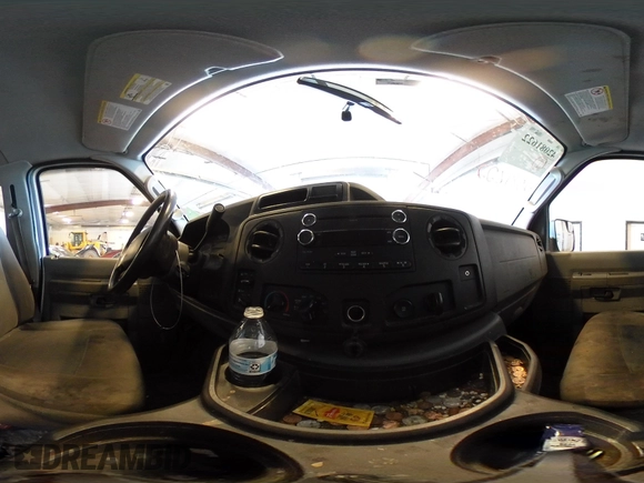 2014 Ford Econoline Passenger XL с VIN 1FBSS3BL8EDB04056, выставлен на аукционе IAAI как лот 42081622 с пробегом 221 749 миль миль и . История ставок и продаж доступна на DreamBid. Изображение 18.
