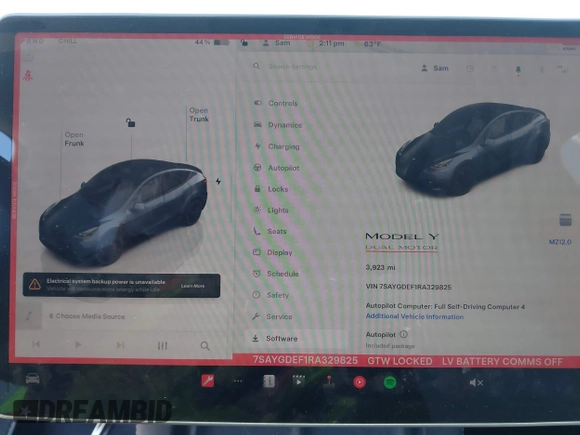 2024 Tesla Model Y Performance with VIN 7SAYGDEF1RA329825, listed as a IAAI auction lot 41762602 with 3,923 mi miles and . Bid and sale history available at DreamBid. Image 19.
