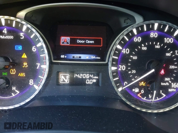 2019 Infiniti QX60 LUXE with VIN 5N1DL0MN0KC548592, listed as a IAAI auction lot 41305876 with 142,064 mi miles. Bid and sale history available at carsss.com. Image 15.