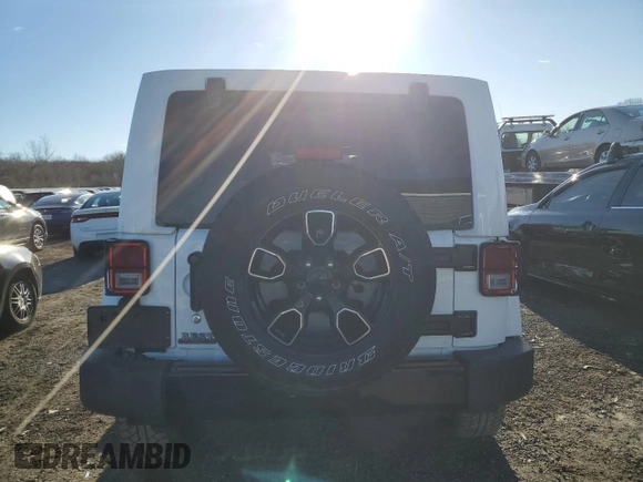 2018 Jeep Wrangler JK Unlimited Sahara with VIN 1C4BJWEG9JL863359, listed as a Copart auction lot 82865114 with 42,607 mi miles and Salvage Title. Bid and sale history available at carsss.com. Image 6.