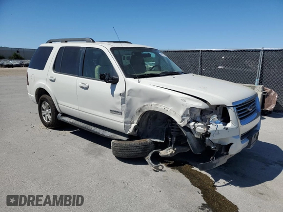 2008 Ford Explorer XLT with VIN 1FMEU63E28UA54131, listed as a Copart auction lot 50018175 with 170,031 mi miles and Non Repairable. Bid and sale history available at carsss.com. Image 4.