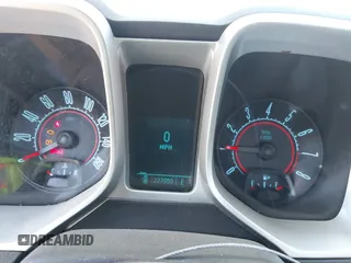 2010 Chevrolet Camaro 2LT z VIN 2G1FG1EV4A9143369, wystawiony jako IAAI lot #42238723 z przebiegiem 227 050 mil mil oraz . Historia ofert i sprzedaży dostępna na DreamBid. Obrazek 7.