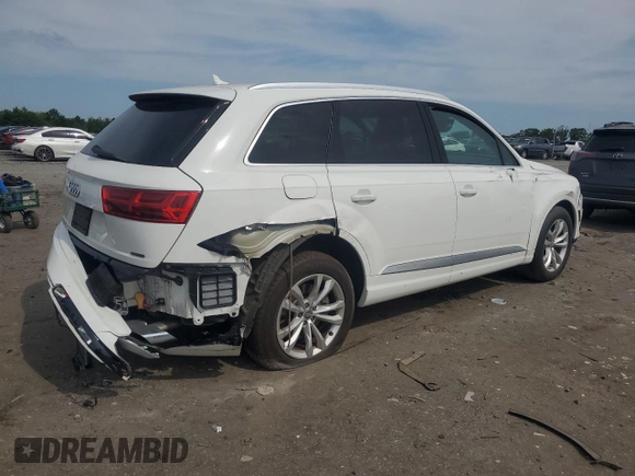 2019 Audi Q7 Premium Plus with VIN WA1LAAF75KD038821, listed as a Copart auction lot 59813665 with 61,889 mi miles and Salvage title. Bid and sale history available at DreamBid. Image 3.