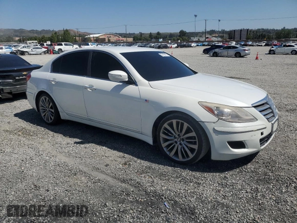 2013 Hyundai Genesis 3.8L с VIN KMHGC4DD6DU250346, выставлен на аукционе Copart как лот 57422475 с пробегом 135 559 миль миль и Списание • Salvage title. История ставок и продаж доступна на DreamBid. Изображение 4.