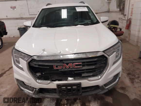 2023 GMC Terrain SLE z VIN 3GKALTEG4PL169930, wystawiony jako IAAI lot #41506508 z przebiegiem 13 728 mil mil oraz . Historia ofert i sprzedaży dostępna na DreamBid. Obrazek 12.