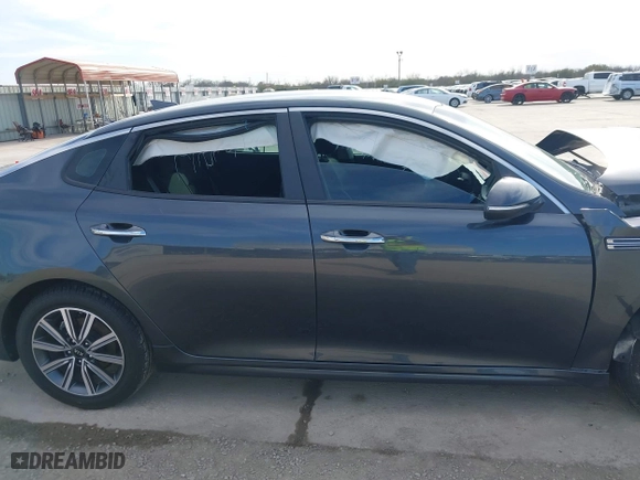 2019 Kia Optima LX with VIN 5XXGT4L3XKG376676, listed as a IAAI auction lot 41679981 with 57,211 mi miles. Bid and sale history available at carsss.com. Image 13.