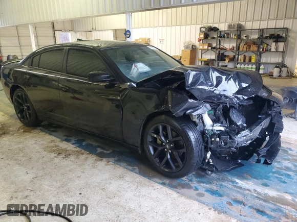 2023 Dodge Charger SXT z VIN 2C3CDXBG7PH534675, wystawiony jako Copart lot #44913145 z przebiegiem 58 106 mil mil oraz Szkody całkowita. Historia ofert i sprzedaży dostępna na DreamBid. Obrazek 4.