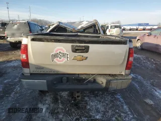 2007 Chevrolet Silverado 1500 LT w/1LT with VIN 2GCEC19C371731018, listed as a Copart auction lot 44953335 with 0 mi miles and Salvage Title. Bid and sale history available at carsss.com. Image 6.