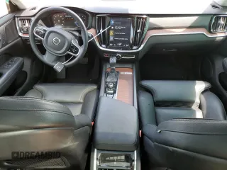 2020 Volvo V60 z VIN YV4102WKXL1048173, wystawiony jako Copart lot #50684014 z przebiegiem 40 863 mil mil oraz . Historia ofert i sprzedaży dostępna na DreamBid. Obrazek 8.