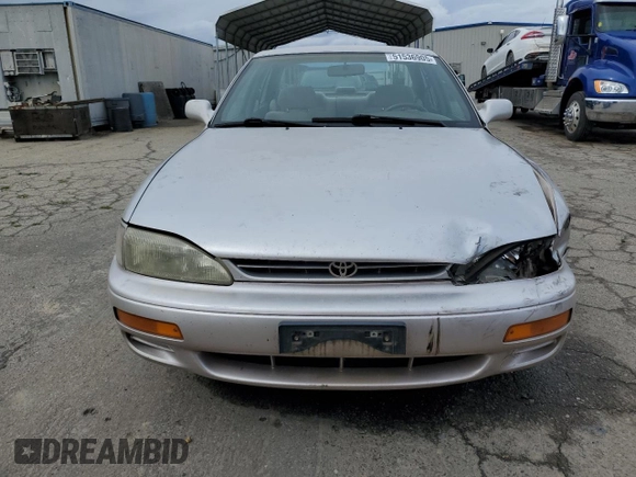 1996 Toyota Camry DX with VIN JT2BG12K6T0403745, listed as a Copart auction lot 51536905 with 154,640 mi miles and Salvage Title. Bid and sale history available at carsss.com. Image 5.
