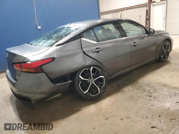 2025 Nissan Altima SR with VIN 1N4BL4CVXSN324017, listed as a Copart auction lot 51744935 with 14,513 mi miles and Clean Title. Bid and sale history available at DreamBid. Image 3.