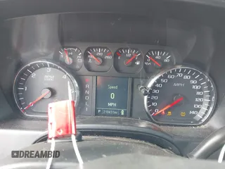 2017 Chevrolet Silverado 3500HD with VIN 1GC0KYEG4HZ401007, listed as a IAAI auction lot 41629647 with 210,431 mi miles and . Bid and sale history available at DreamBid. Image 7.