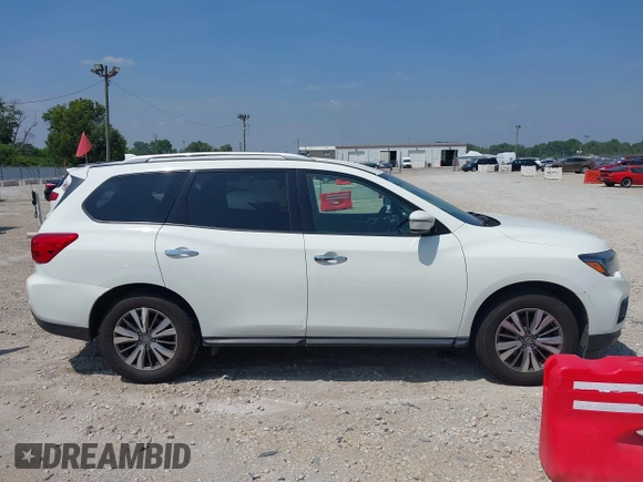2020 Nissan Pathfinder SV with VIN 5N1DR2BN0LC580649, listed as a IAAI auction lot 42805567 with 107,896 mi miles and . Bid and sale history available at DreamBid. Image 13.