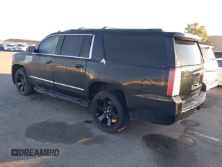 2020 GMC Yukon XL SLT with VIN 1GKS1GKC9LR186504, listed as a IAAI auction lot 41302367 with 20,109 mi miles. Bid and sale history available at carsss.com. Image 3.