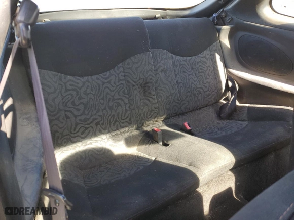 2001 Hyundai Tiburon with VIN KMHJG25F11U261457, listed as a Copart auction lot 43012635 with 165,625 mi miles and Salvage Title. Bid and sale history available at carsss.com. Image 10.