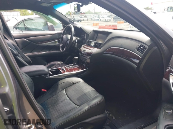 2015 Infiniti Q70 with VIN JN1BY1AP6FM540296, listed as a IAAI auction lot 42524538 with 119,933 mi miles and . Bid and sale history available at DreamBid. Image 5.