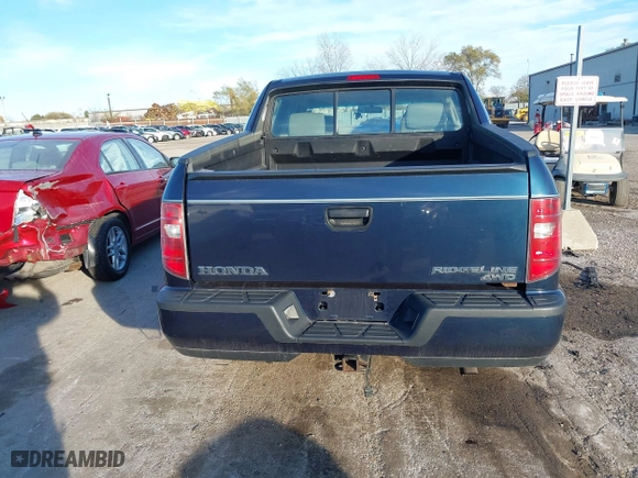 2010 Honda Ridgeline RT with VIN 5FPYK1F24AB009225, listed as a IAAI auction lot 40822938 with 273,986 mi miles. Bid and sale history available at carsss.com. Image 16.