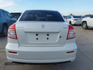2009 Suzuki SX4 Man Sport FWD with VIN JS2YC414696201291, listed as a IAAI auction lot 41274116 with 120,233 mi miles. Bid and sale history available at carsss.com. Image 16.