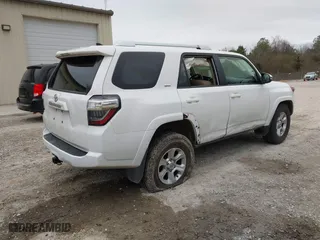 2017 Toyota 4Runner SR5 with VIN JTEZU5JR4H5153111, listed as a IAAI auction lot 41520352 with 114,705 mi miles. Bid and sale history available at carsss.com. Image 4.