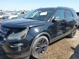 2018 Ford Explorer XLT z VIN 1FM5K7D85JGC54090, wystawiony jako IAAI lot #42001434 z przebiegiem 72 038 mil mil oraz . Historia ofert i sprzedaży dostępna na DreamBid. Obrazek 17.