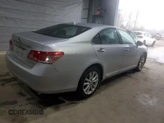 2010 Lexus ES 330 z VIN JTHBK1EG6A2409946, wystawiony jako Copart lot #55388175 z przebiegiem 196 762 mil mil oraz Szkoda całkowita • Salvage title. Historia ofert i sprzedaży dostępna na DreamBid. Obrazek 3.