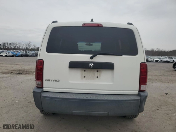 2007 Dodge Nitro SXT with VIN 1D8GT28KX7W568255, listed as a Copart auction lot 44778785 with 229,321 mi miles and Clean Title. Bid and sale history available at carsss.com. Image 6.