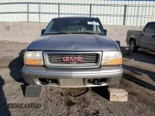 2001 GMC Jimmy SLE with VIN 1GKDT13W212223469, listed as a Copart auction lot 73249724 with 171,606 mi miles and Salvage Title. Bid and sale history available at carsss.com. Image 5.
