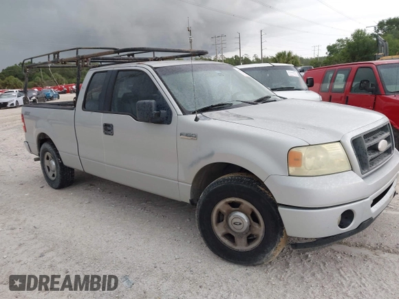 2006 Ford F-150 STX с VIN 1FTRX12W96KD80575, выставлен на аукционе IAAI как лот 42342553 с пробегом 225 900 миль миль и . История ставок и продаж доступна на DreamBid. Изображение 1.