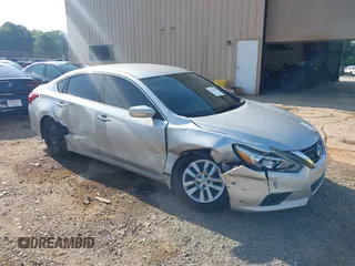 2016 Nissan Altima SR with VIN 1N4AL3AP1GC192892, listed as a IAAI auction lot 42513850 with 209,750 mi miles and . Bid and sale history available at DreamBid. Image 1.