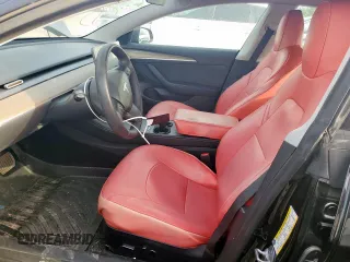 2021 Tesla Model 3 Long Range z VIN 5YJ3E1EB9MF006708, wystawiony jako Copart lot #56230525 z przebiegiem 41 744 mil mil oraz Szkoda całkowita • Salvage title. Historia ofert i sprzedaży dostępna na DreamBid. Obrazek 7.