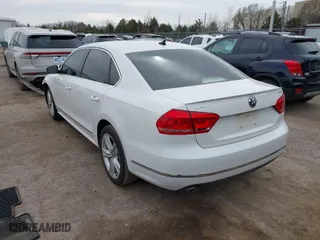 2013 Volkswagen Passat TDI SEL Premium with VIN 1VWCN7A3XDC118087, listed as a IAAI auction lot 41780198 with 305,872 mi miles. Bid and sale history available at carsss.com. Image 3.