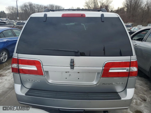 2012 Lincoln Navigator with VIN 5LMJJ2J59CEL03429, listed as a Copart auction lot 46727185 with 185,017 mi miles and Clean Title. Bid and sale history available at carsss.com. Image 6.