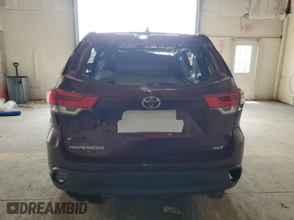 2018 Toyota Highlander SE with VIN 5TDKZRFH5JS267732, listed as a Copart auction lot 57862535 with 116,980 mi miles and Salvage title. Bid and sale history available at DreamBid. Image 6.