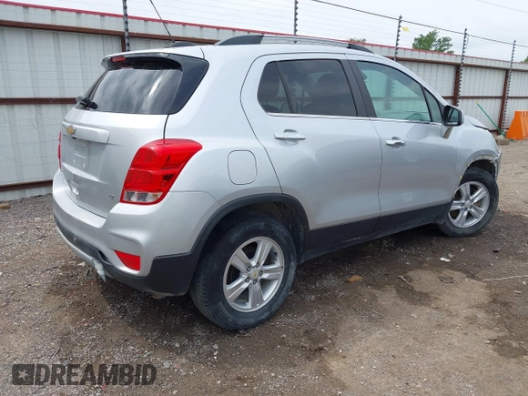 2017 Chevrolet Trax LT with VIN KL7CJLSB3HB085536, listed as a IAAI auction lot 42066819 with 141,106 mi miles and . Bid and sale history available at carsss.com. Image 4.
