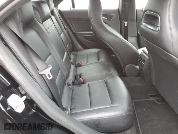 2015 Mercedes-Benz CLA 250 with VIN WDDSJ4EBXFN220397, listed as a Copart auction lot 45569804 with 85,818 mi miles and . Bid and sale history available at DreamBid. Image 10.
