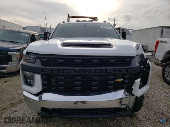 2020 Chevrolet Silverado 3500HD Work Truck with VIN 1GC4YSEY5LF329539, listed as a Copart auction lot 38278574 with 0 mi miles and Salvage Title. Bid and sale history available at carsss.com. Image 5.