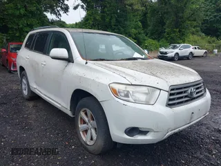 2010 Toyota Highlander with VIN 5TDBK3EH5AS011531, listed as a IAAI auction lot 42521352 with 198,605 mi miles and . Bid and sale history available at DreamBid. Image 1.