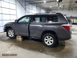 2009 Toyota Highlander with VIN JTEES41A892151163, listed as a Copart auction lot 61008864 with 331,606 mi miles and Salvage Title. Bid and sale history available at carsss.com. Image 2.
