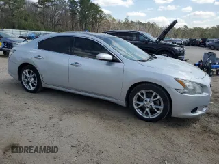 2013 Nissan Maxima SV with VIN 1N4AA5AP8DC846946, listed as a Copart auction lot 48225725 with 121,441 mi miles and Clean Title. Bid and sale history available at DreamBid. Image 4.