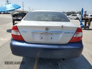 2004 Toyota Camry LE with VIN 4T1BE32K94U300544, listed as a Copart auction lot 60529005 with 223,940 mi miles and Clean title. Bid and sale history available at DreamBid. Image 6.
